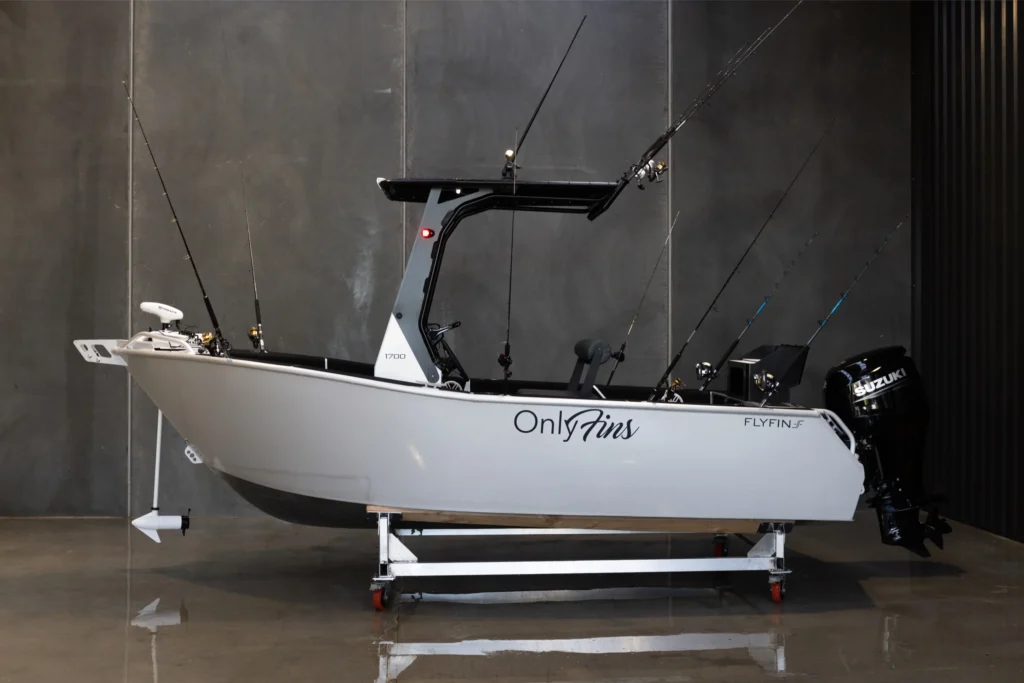 Flyfin 1700 Centre Console