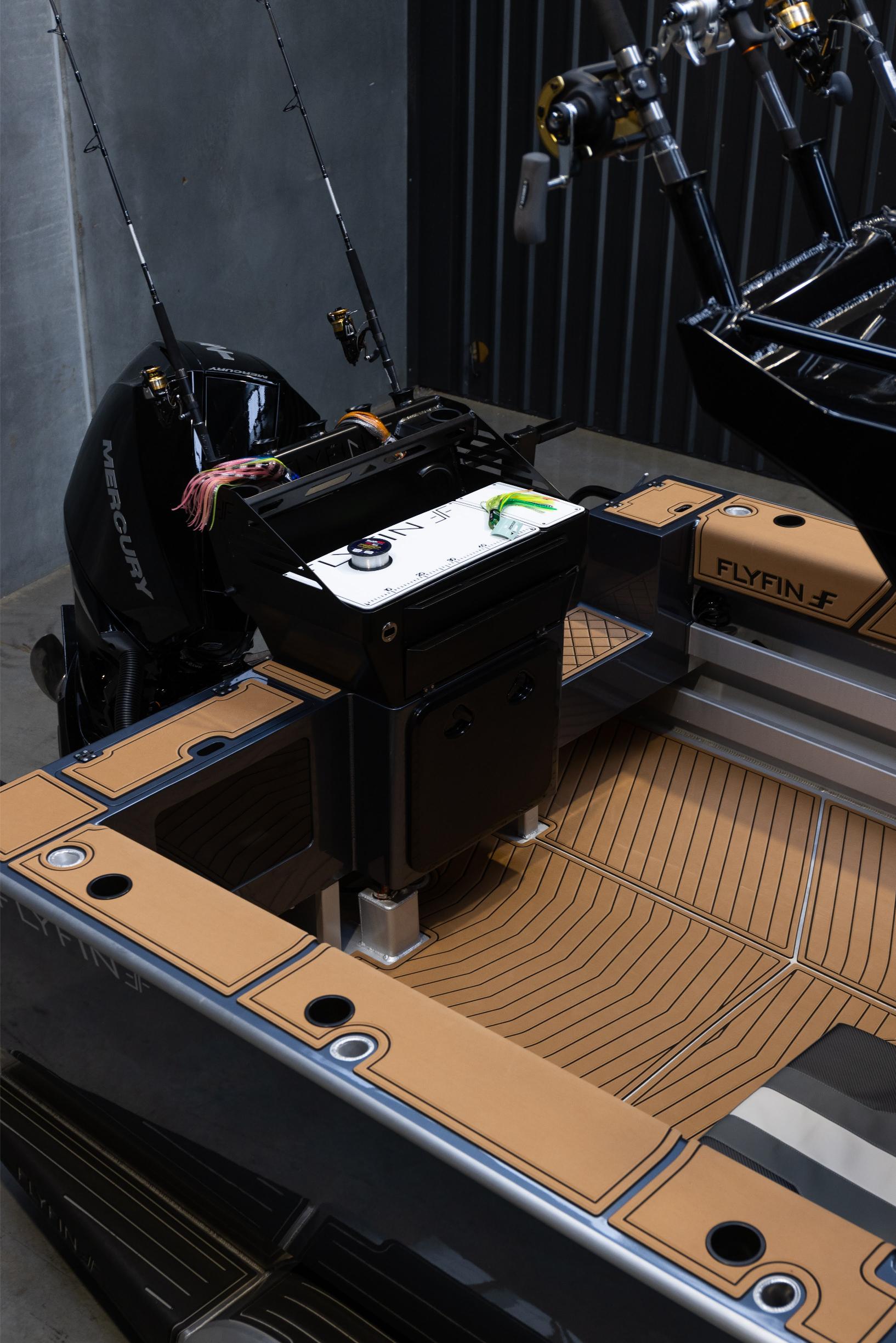 Flyfin 6.5m hard top model