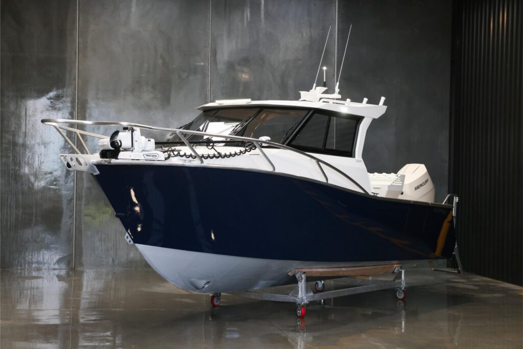 Flyfin 2300HT Hard Top